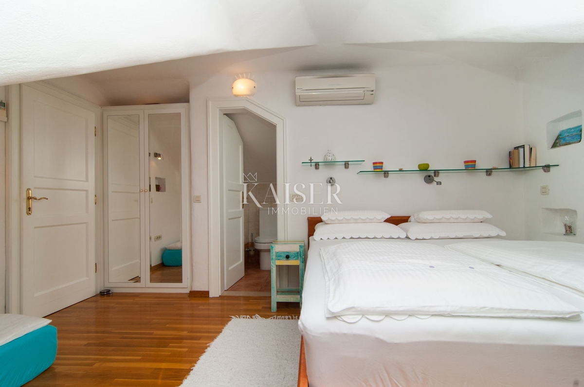 Vila Supetar, 210m2