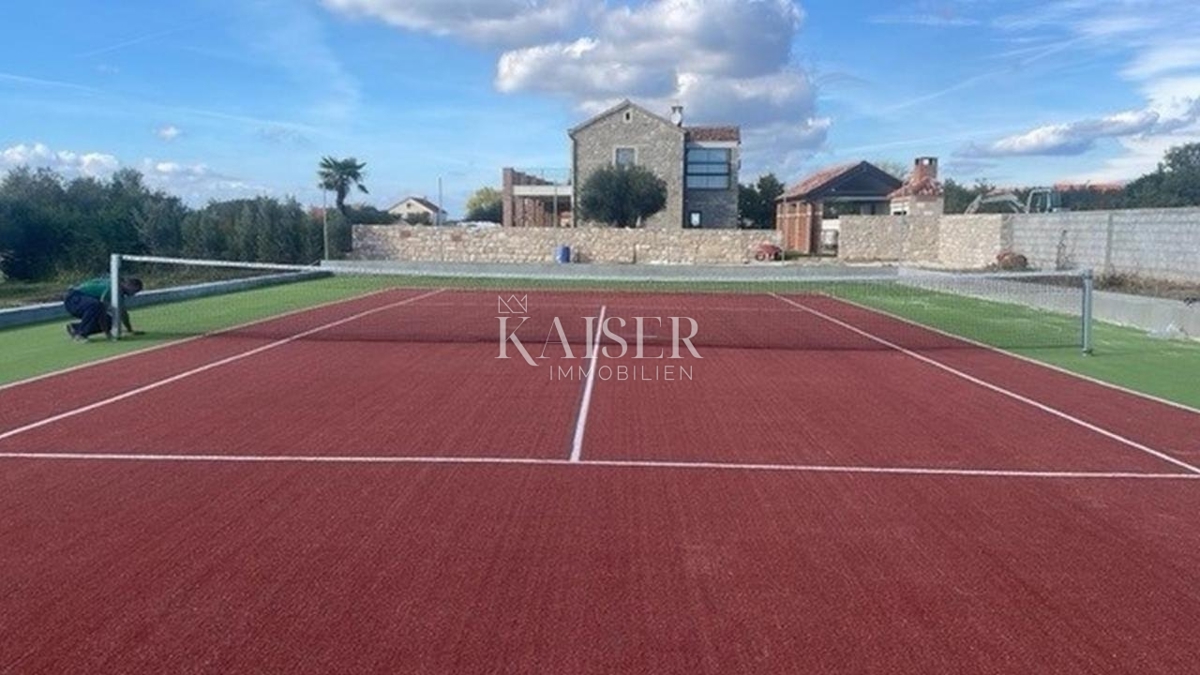 Zadar, Murvica – edinstvena kamnita vila na zasebnem posestvu z vrhunskimi ugodnostmi in mediteranskim šarmom