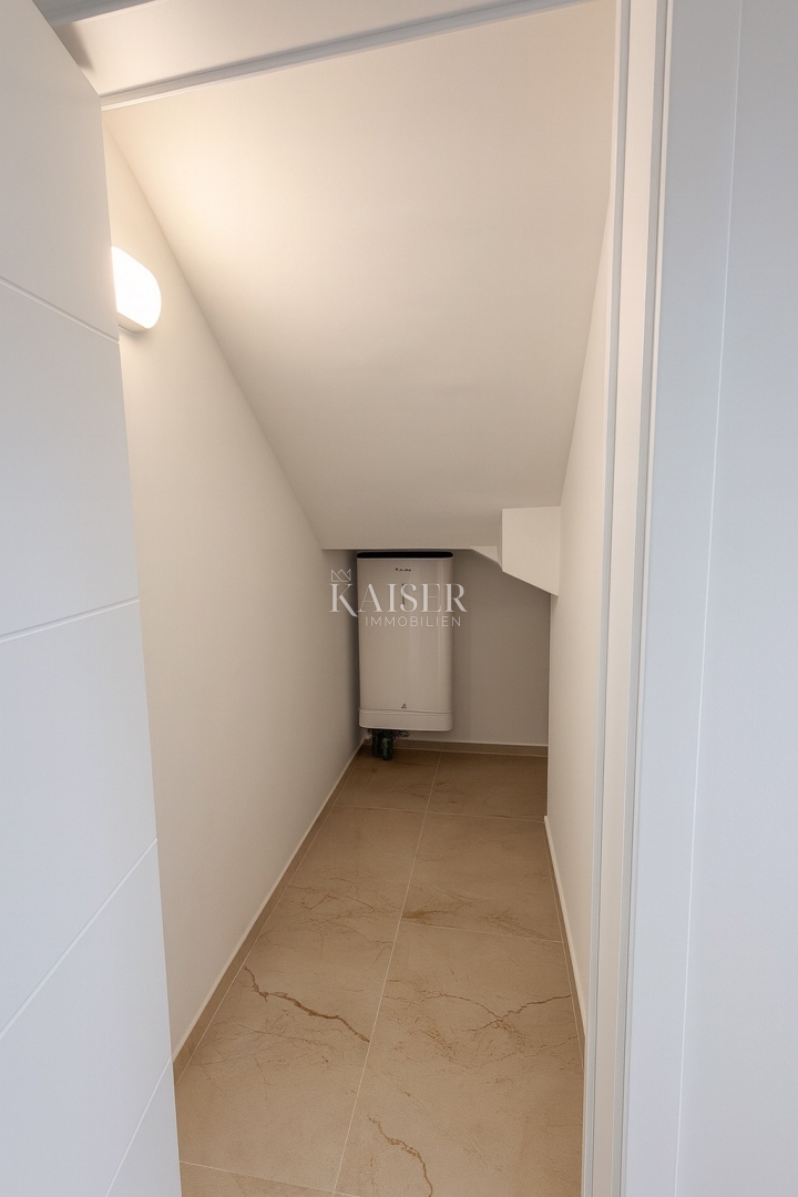 Zadar – Privlaka | Luksuzna hiša z bazenom