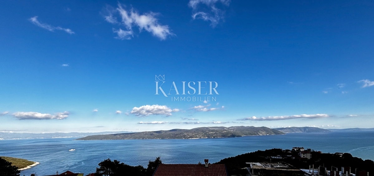 Opatija, Brseč - priložnost, hiša s pogledom na morje in več apartmaji, 206 m2