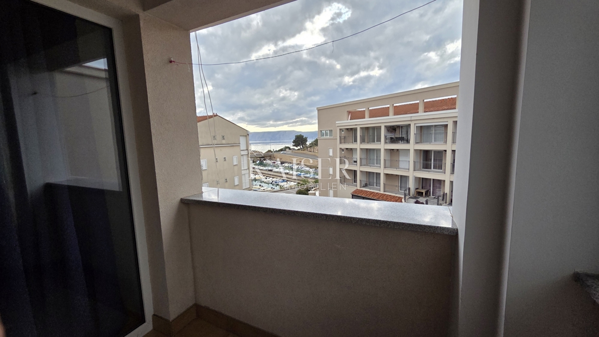 Novi Vinodolski - apartma, studio z ločeno sobo in pogledom na morje