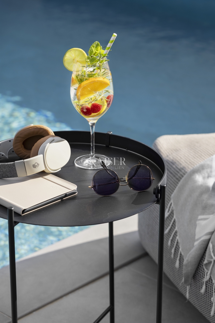 Istra - Poreč, luksuzna vila s pogledom na morje, bazenom in savno