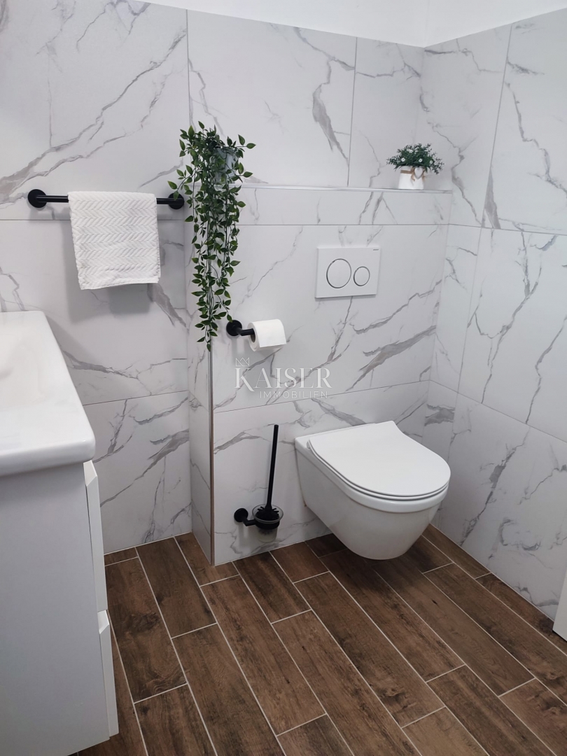 Hiša Kaštel Novi, Kaštela, 146m2