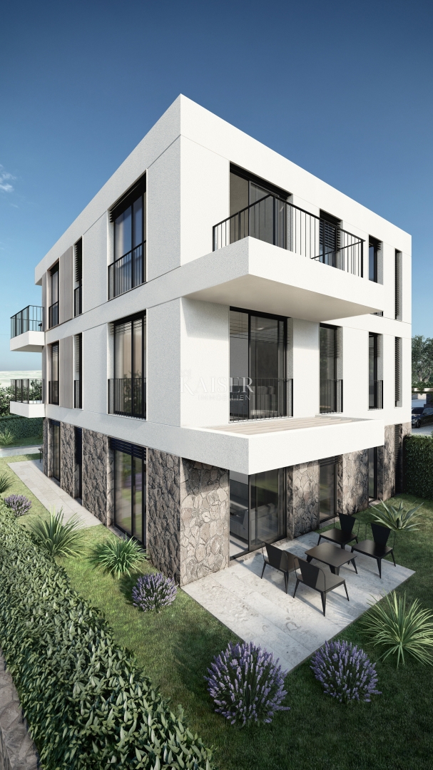 Otok Krk, Krk, gradbeno zemljišče z razgledom