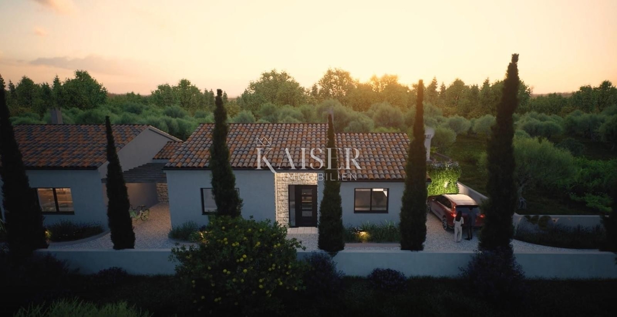 Istra - Poreč, enonadstropna hiša z bazenom in tremi spalnicami