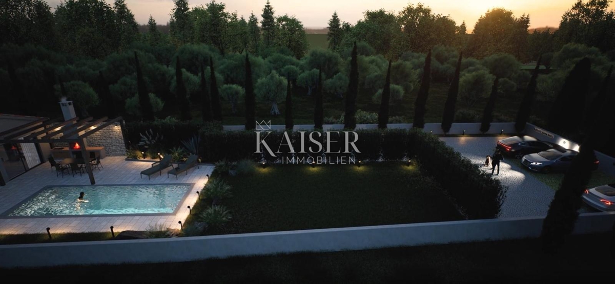 Istra - Poreč, enonadstropna hiša z bazenom in tremi spalnicami