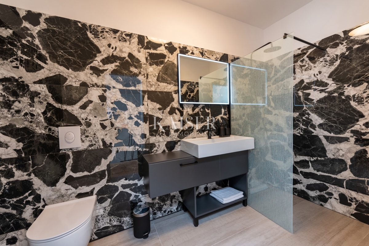 Hiša Šodići, Kostrena, 213m2