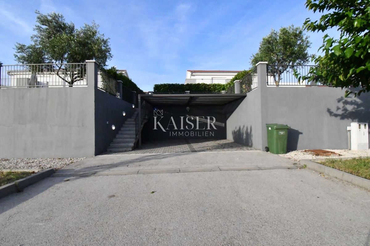 Hiša Debeljak, Sukošan, 1.630m2