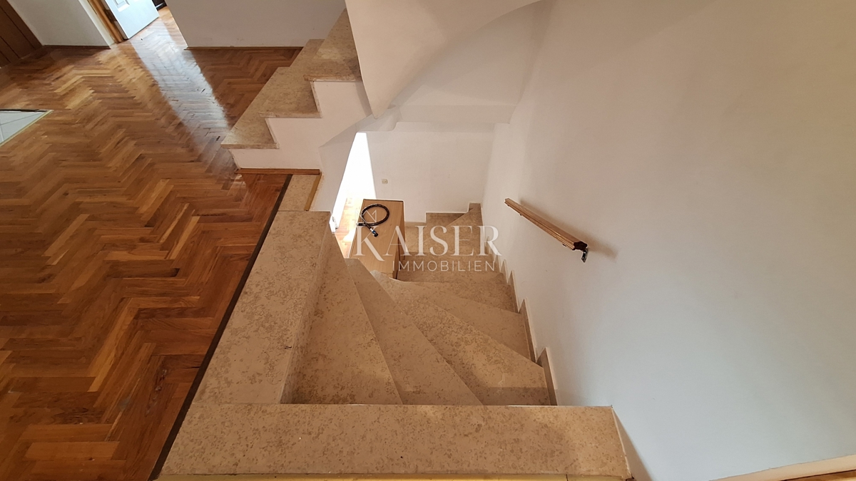 Hiša Bregi, Matulji, 394m2