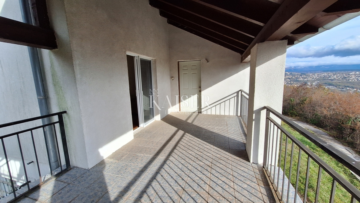 Hiša Bregi, Matulji, 394m2