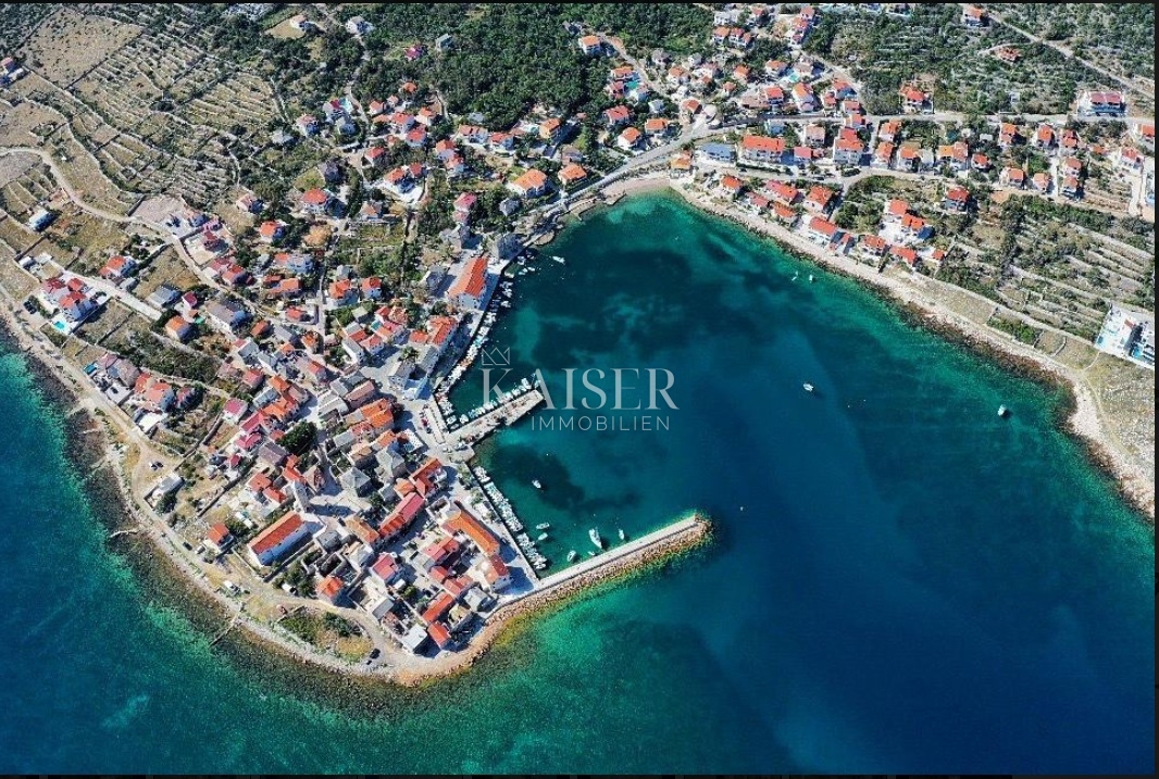 Hiša Vinjerac, Posedarje, 200m2