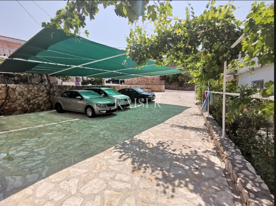 Hiša Vinjerac, Posedarje, 200m2