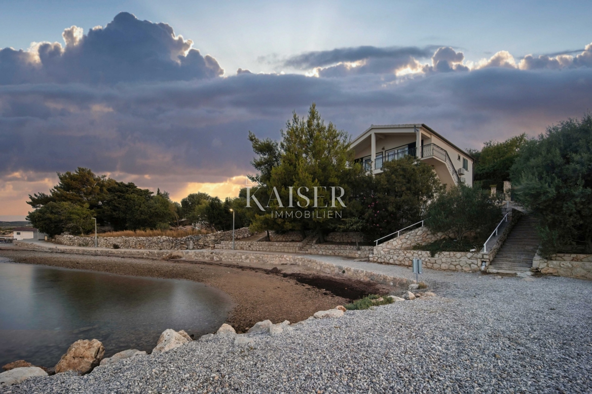 Hiša Maslenica, Jasenice, 113m2