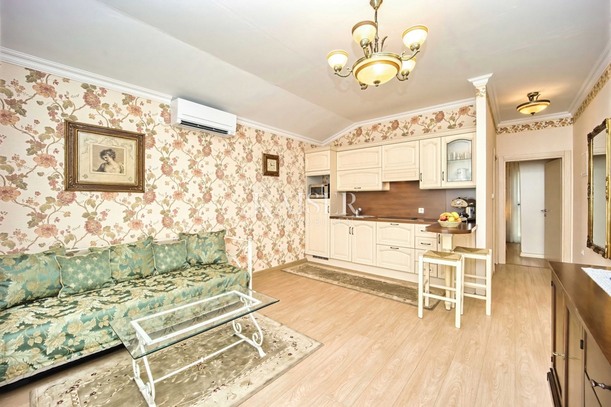 Hiša Maslenica, Jasenice, 113m2