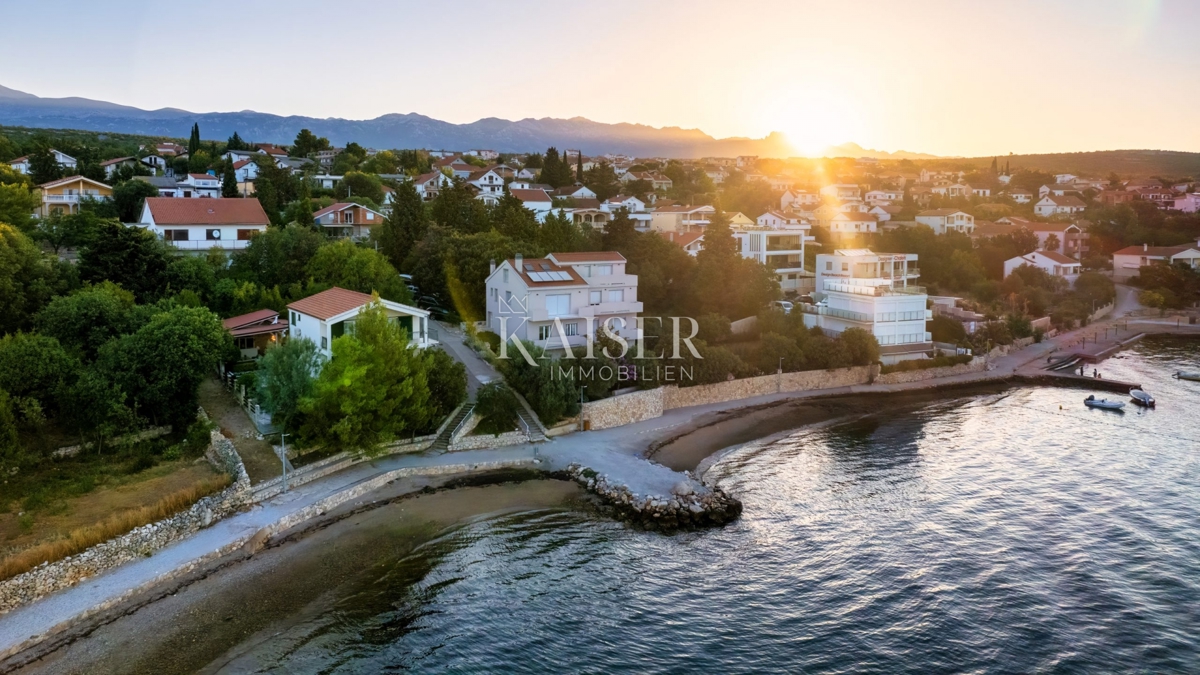 Hiša Maslenica, Jasenice, 113m2