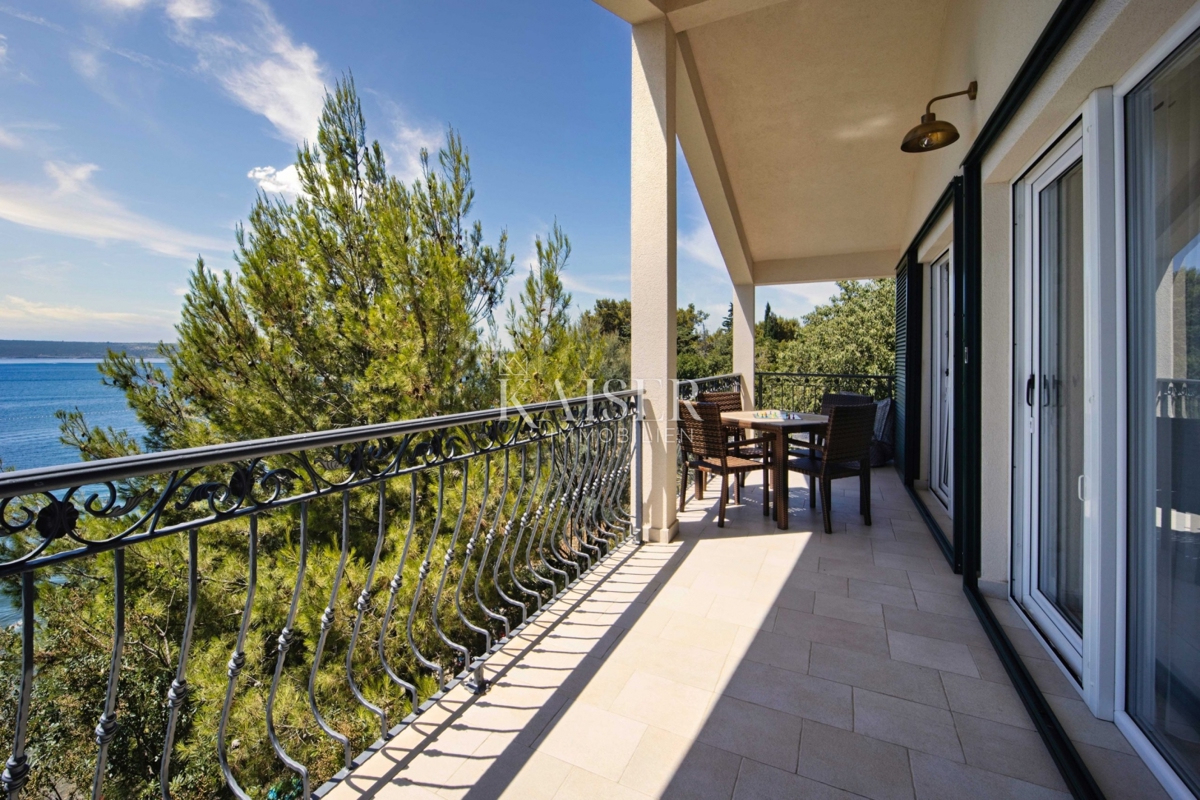 Hiša Maslenica, Jasenice, 113m2