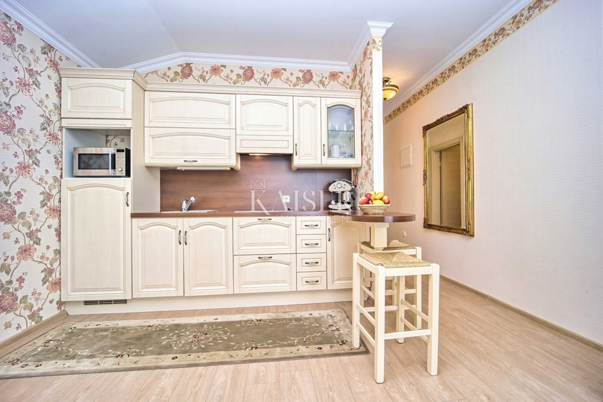 Hiša Maslenica, Jasenice, 113m2