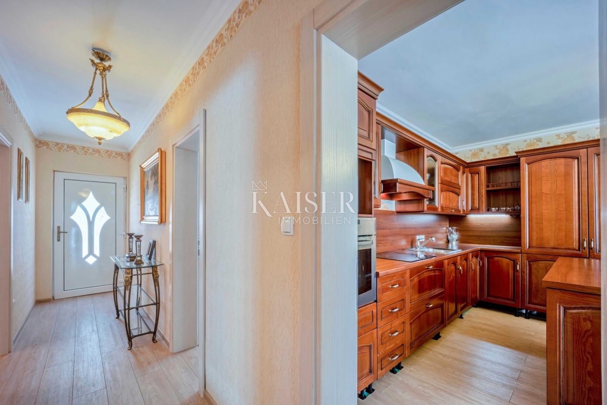 Hiša Maslenica, Jasenice, 113m2