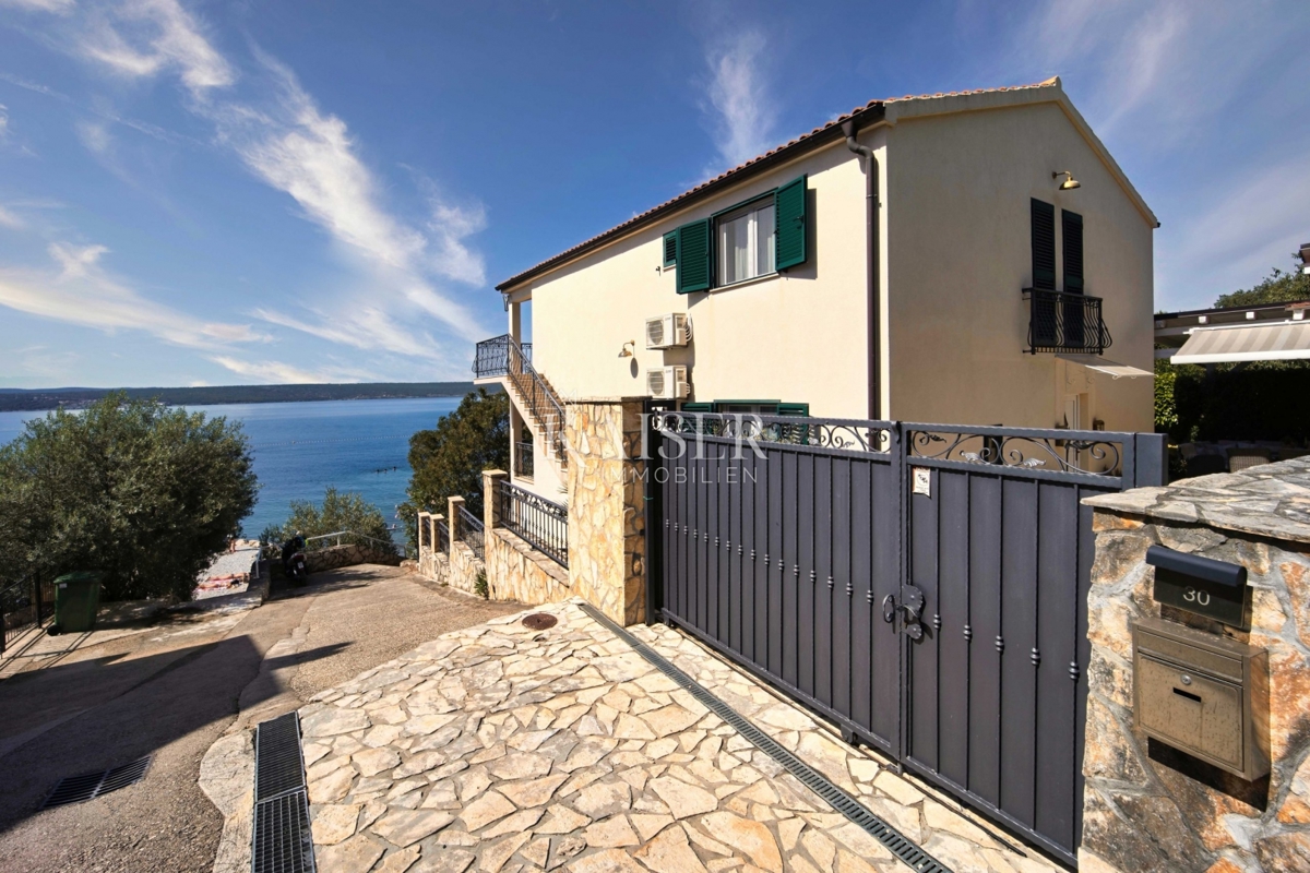 Hiša Maslenica, Jasenice, 113m2