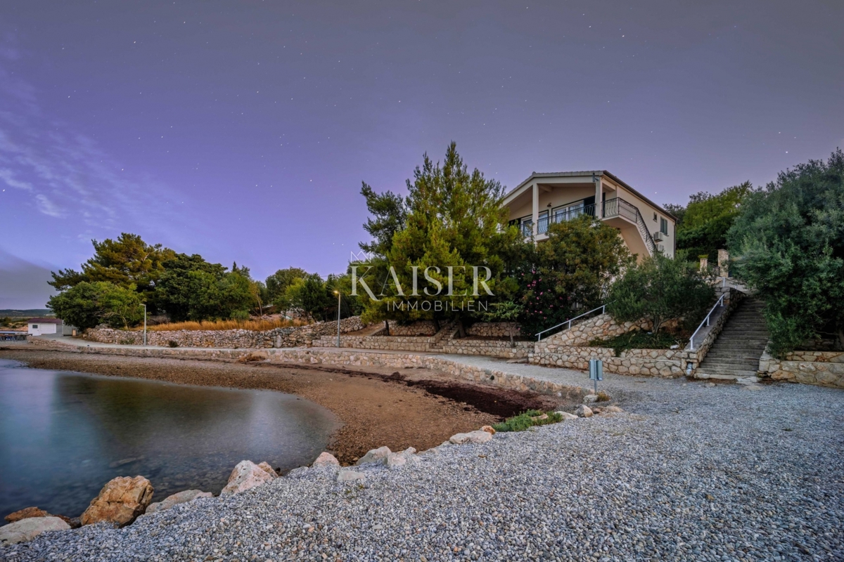 Hiša Maslenica, Jasenice, 113m2