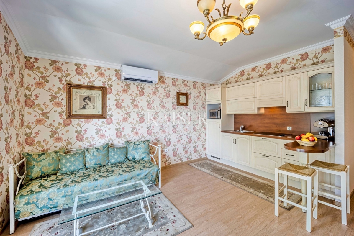 Hiša Maslenica, Jasenice, 113m2