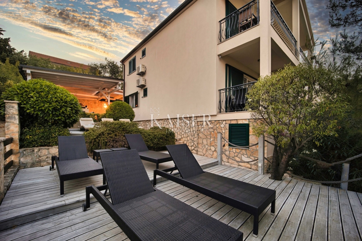 Hiša Maslenica, Jasenice, 113m2