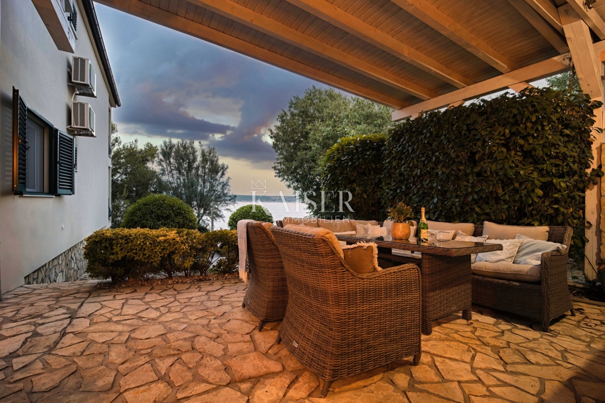 Hiša Maslenica, Jasenice, 113m2