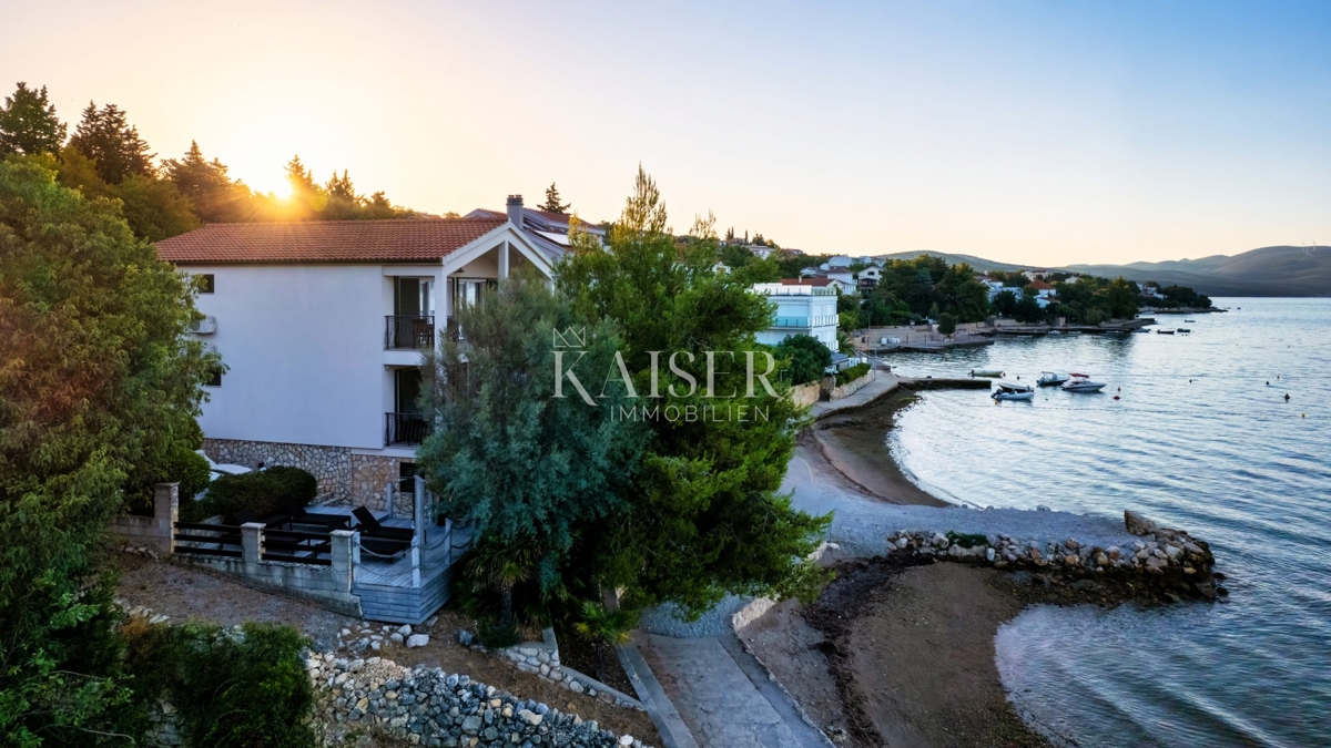 Hiša Maslenica, Jasenice, 113m2