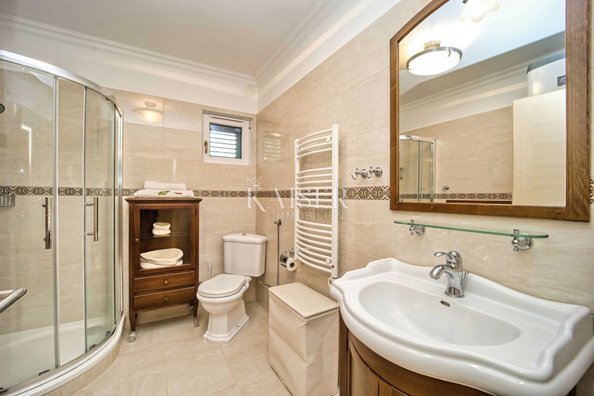 Hiša Maslenica, Jasenice, 113m2