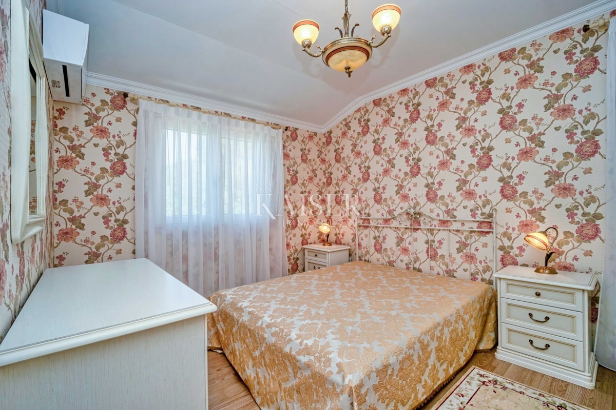 Hiša Maslenica, Jasenice, 113m2