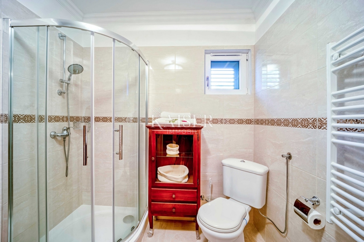 Hiša Maslenica, Jasenice, 113m2