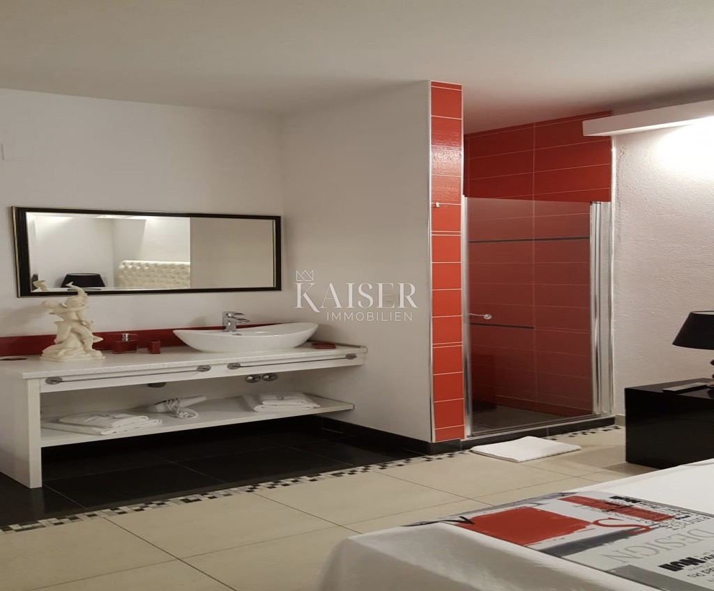 Otok Vis - vila s čudovitim pogledom na morje