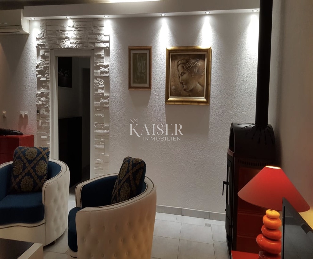 Otok Vis - vila s čudovitim pogledom na morje