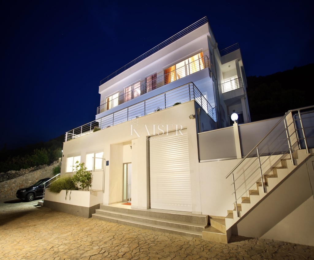 Otok Vis - vila s čudovitim pogledom na morje