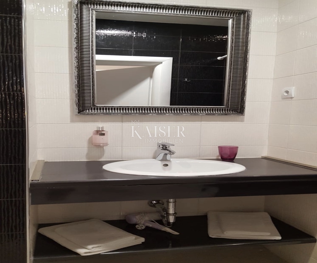 Otok Vis - vila s čudovitim pogledom na morje