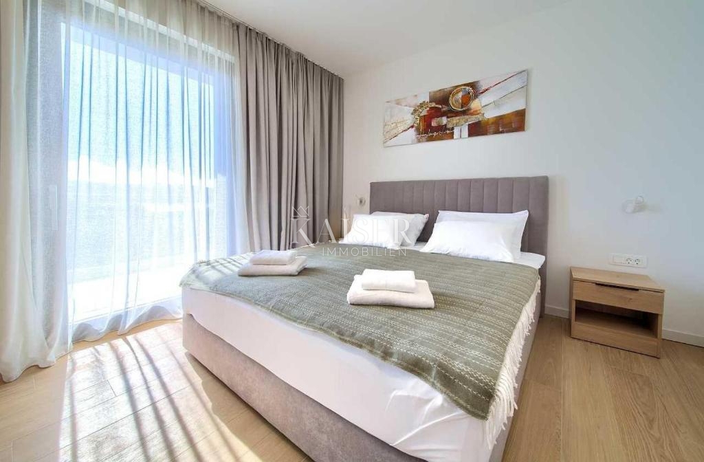 Krk, okolica - luksuzna vila s pogledom na morje