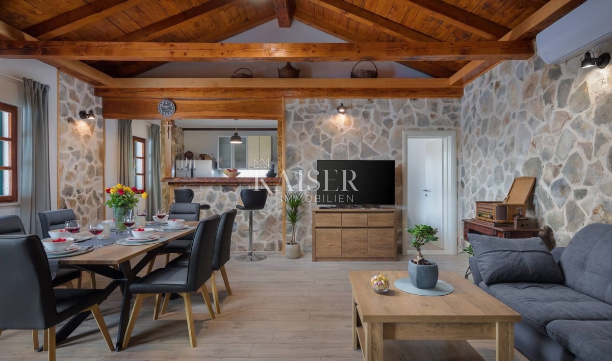 Hiša Rogoznica, 100m2