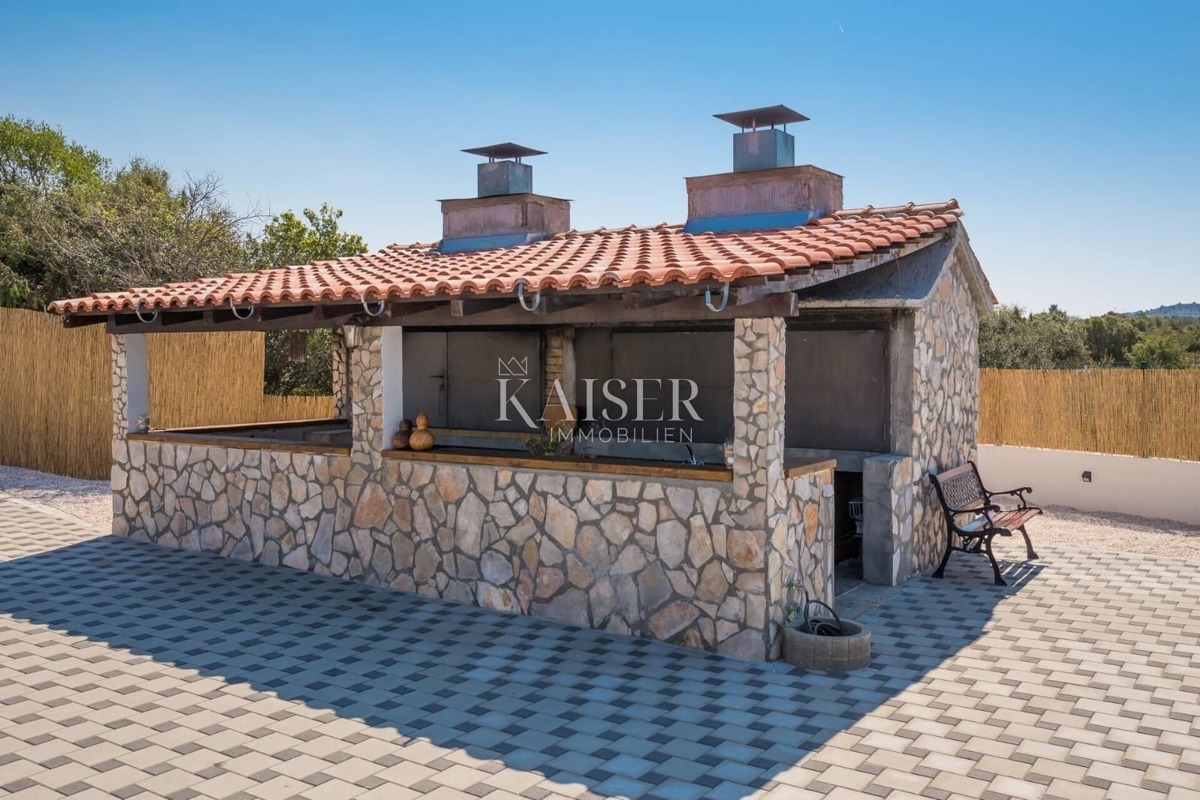 Hiša Rogoznica, 100m2