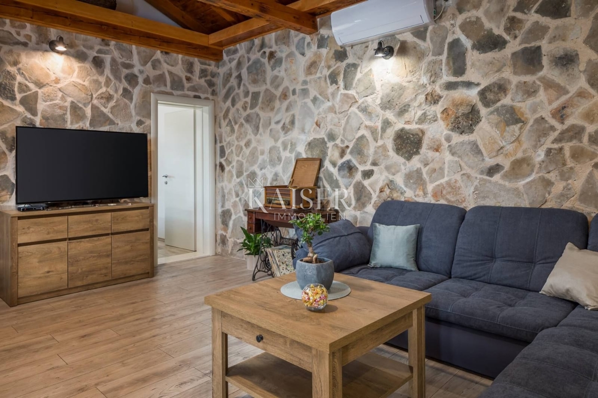 Hiša Rogoznica, 100m2