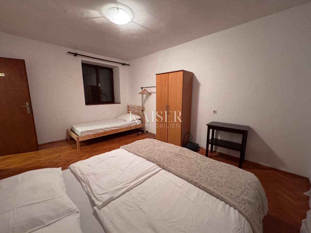 Otok Lošinj, M.Lošinj, rezidenca 400 m² blizu centra mesta