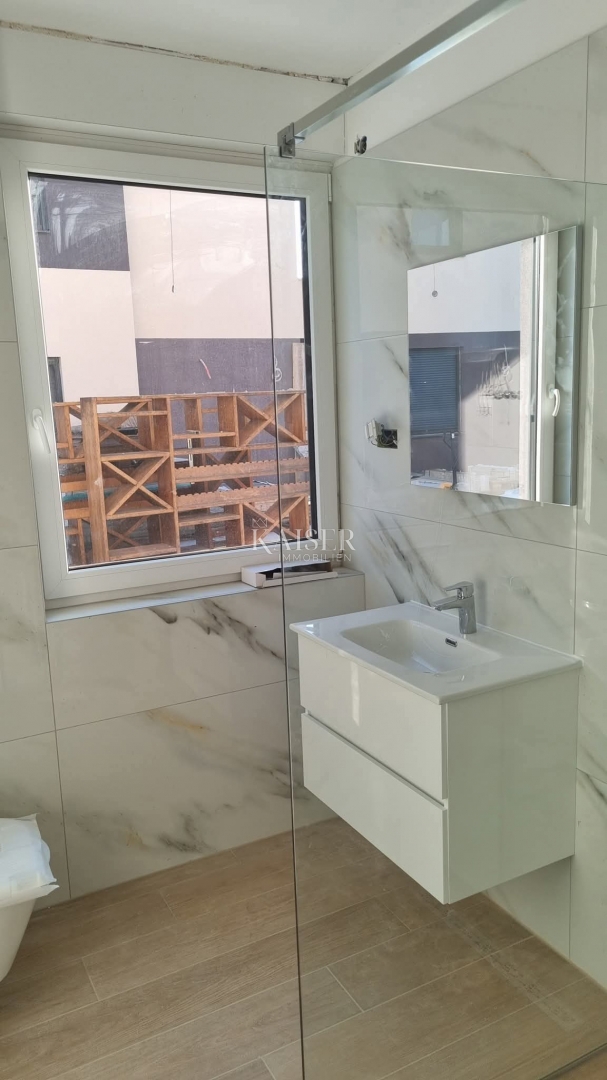 Istra, Medulin - novogradnja, stanovanje 75m2