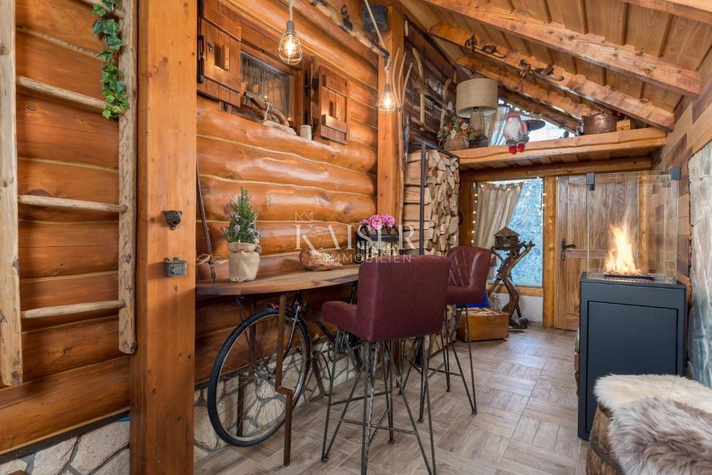 Ravna Gora, Kupjak - luksuzna lesena vila z bazenom in wellnessom