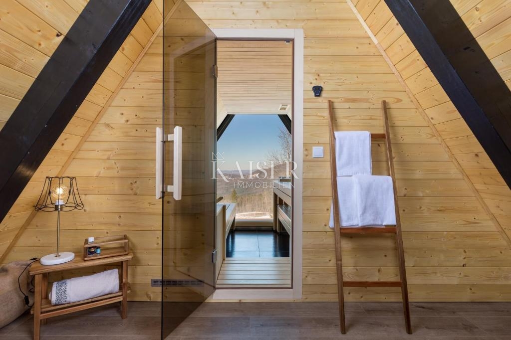 Ravna Gora, Kupjak - luksuzna lesena vila z bazenom in wellnessom