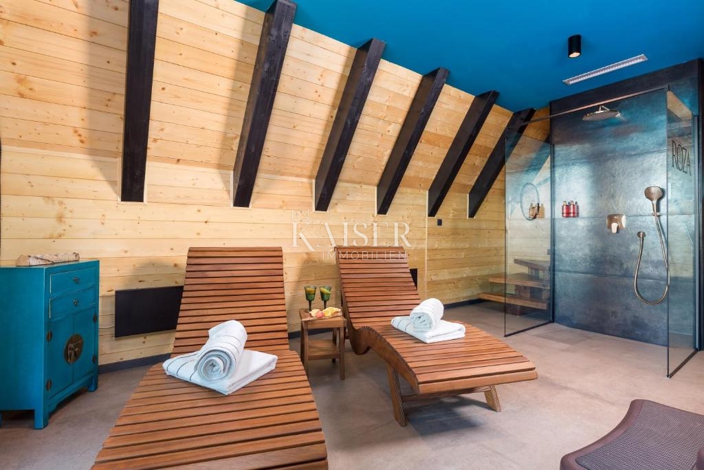 Ravna Gora, Kupjak - luksuzna lesena vila z bazenom in wellnessom