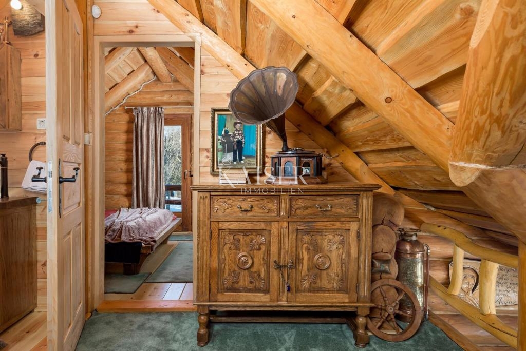 Ravna Gora, Kupjak - luksuzna lesena vila z bazenom in wellnessom