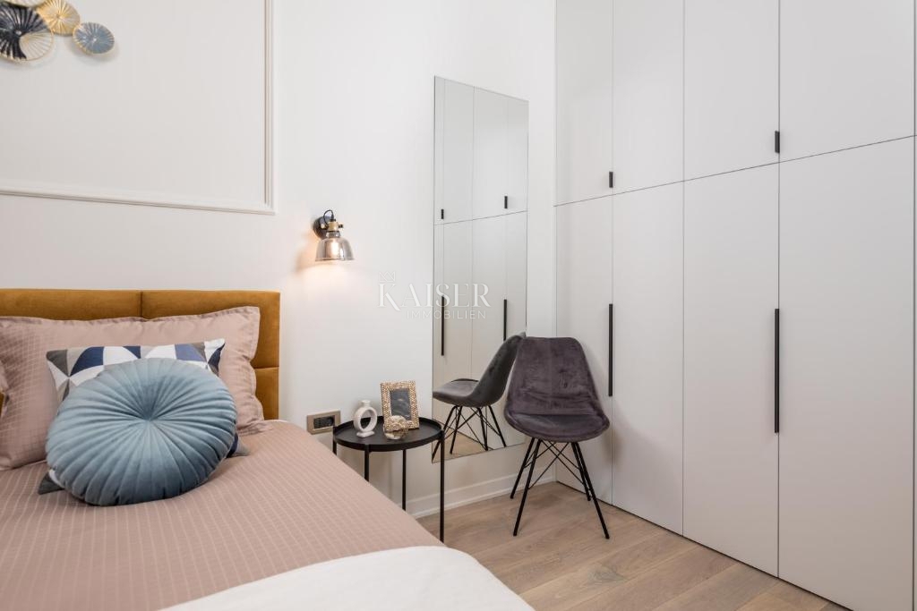 Opatija - Novo prenovljeno 2-sobno stanovanje z vrtom v centru Opatije