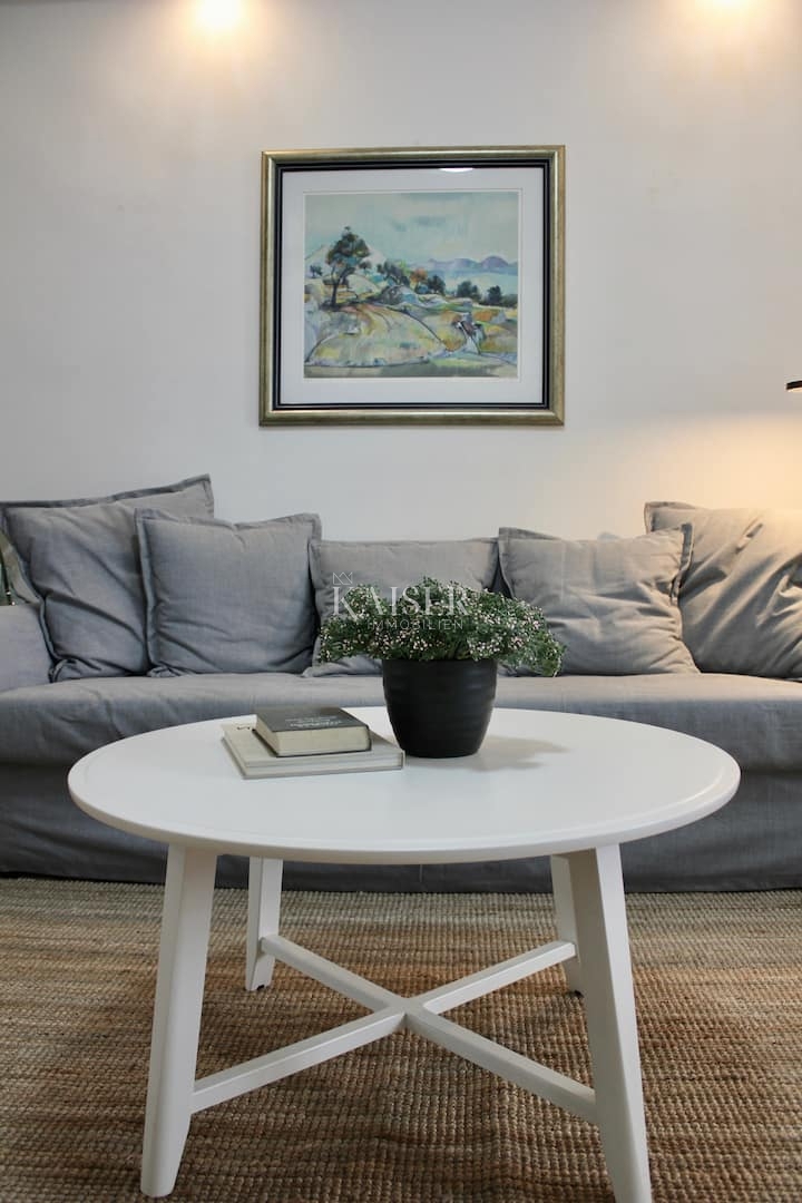 Opatija - Elegantno enosobno stanovanje v zgodovinski vili v središču mesta s parkirnim mestom