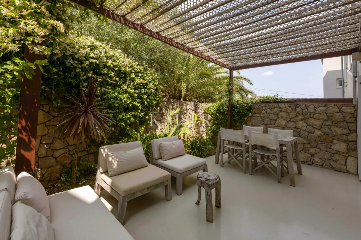 Otok Lošinj, Nerezine, apartma 58 m² v letovišču