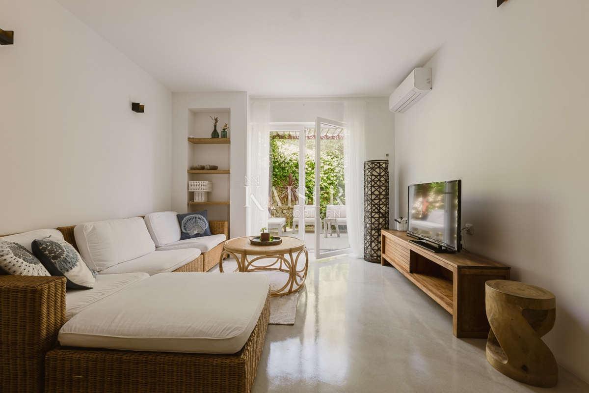 Otok Lošinj, Nerezine, apartma 58 m² v letovišču