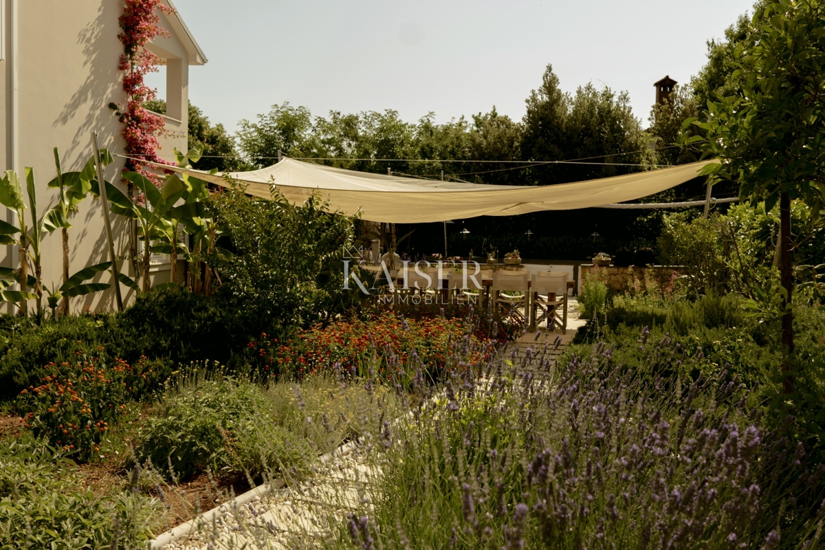 Otok Lošinj, Nerezine, apartma 58 m² v letovišču